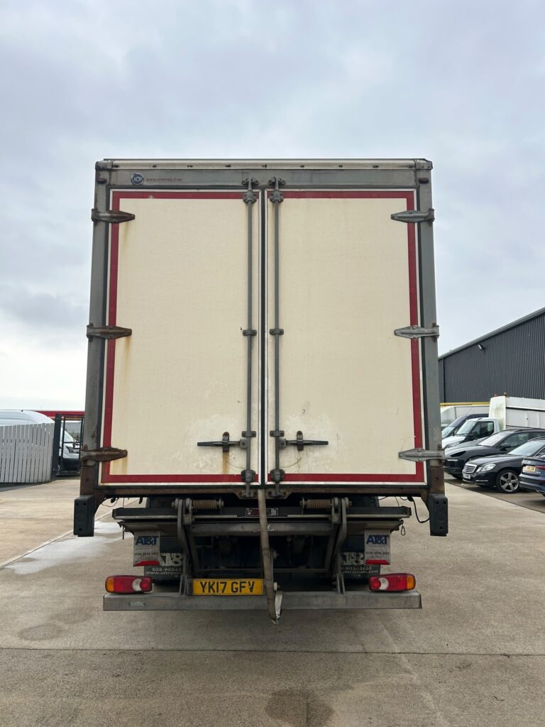 March 2017 DAF LF 55 260
