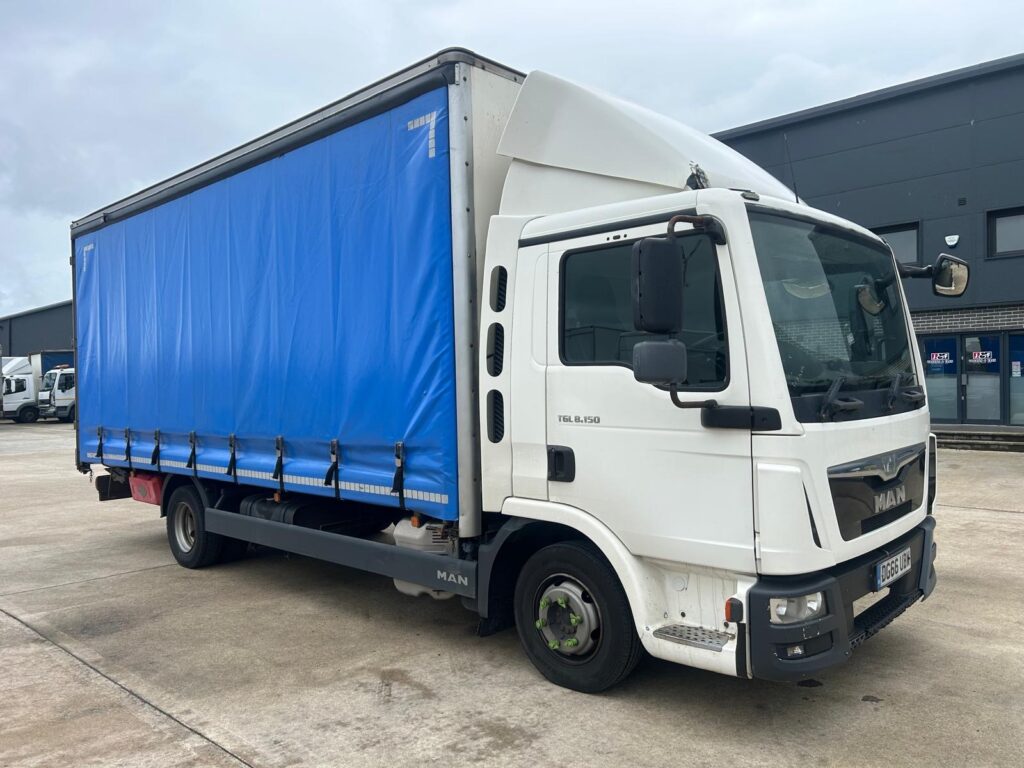 September 2016 MAN TGL 8.150