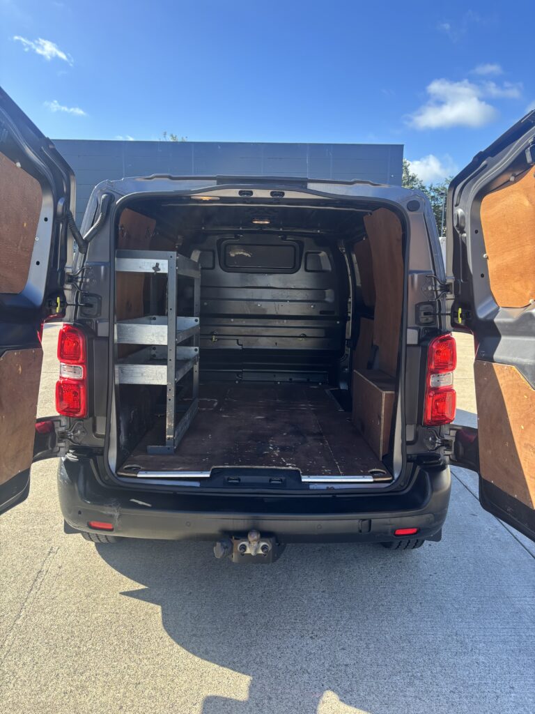 December 2019 Peugeot Expert Professional L1 BlueHDi