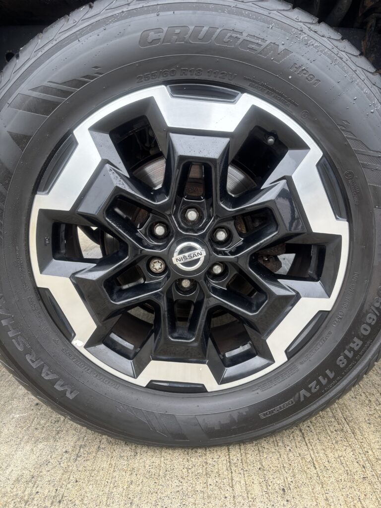 September 2019 Nissan Navara Tekna DCi 2.3d