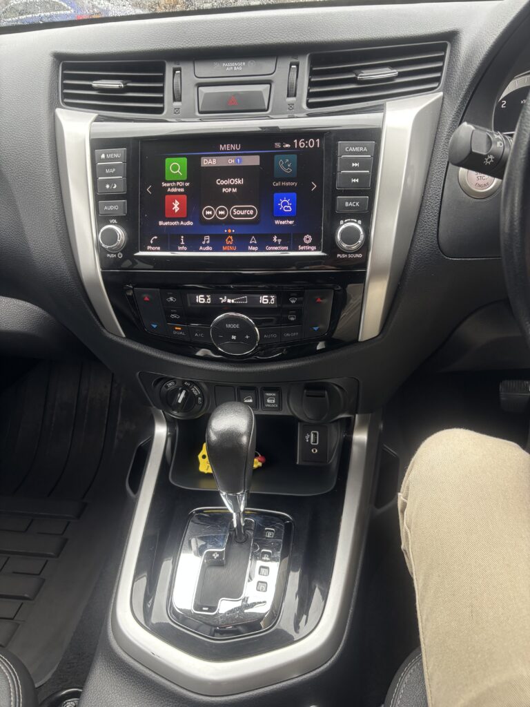 September 2019 Nissan Navara Tekna DCi 2.3d