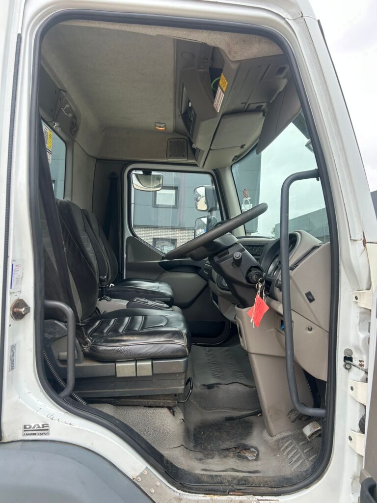 2012 DAF LF 45 1 80 Euro 5 12 Ton
