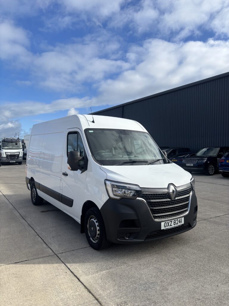 November 2020 Renault Master Business 2.3L MWB