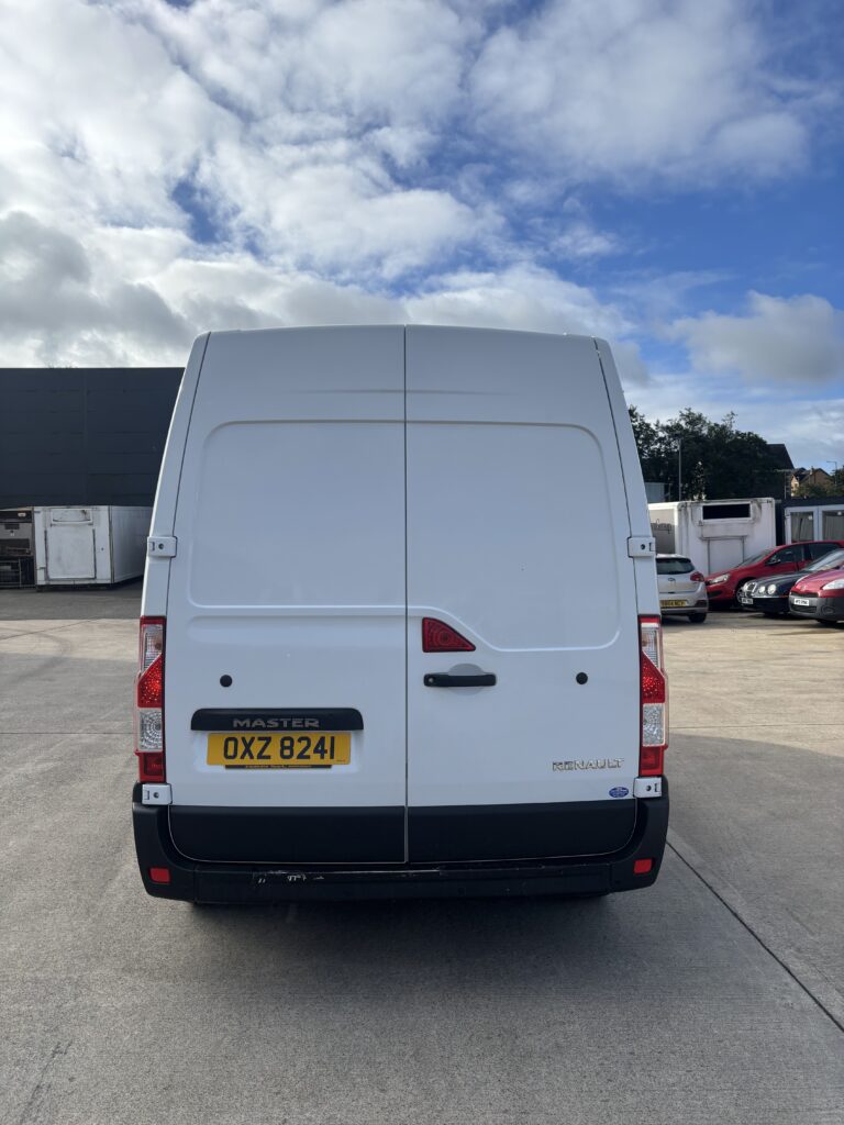November 2020 Renault Master Business 2.3L MWB