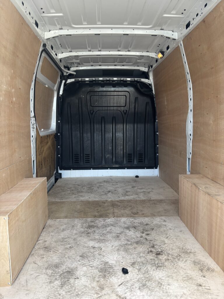 November 2020 Renault Master Business 2.3L MWB