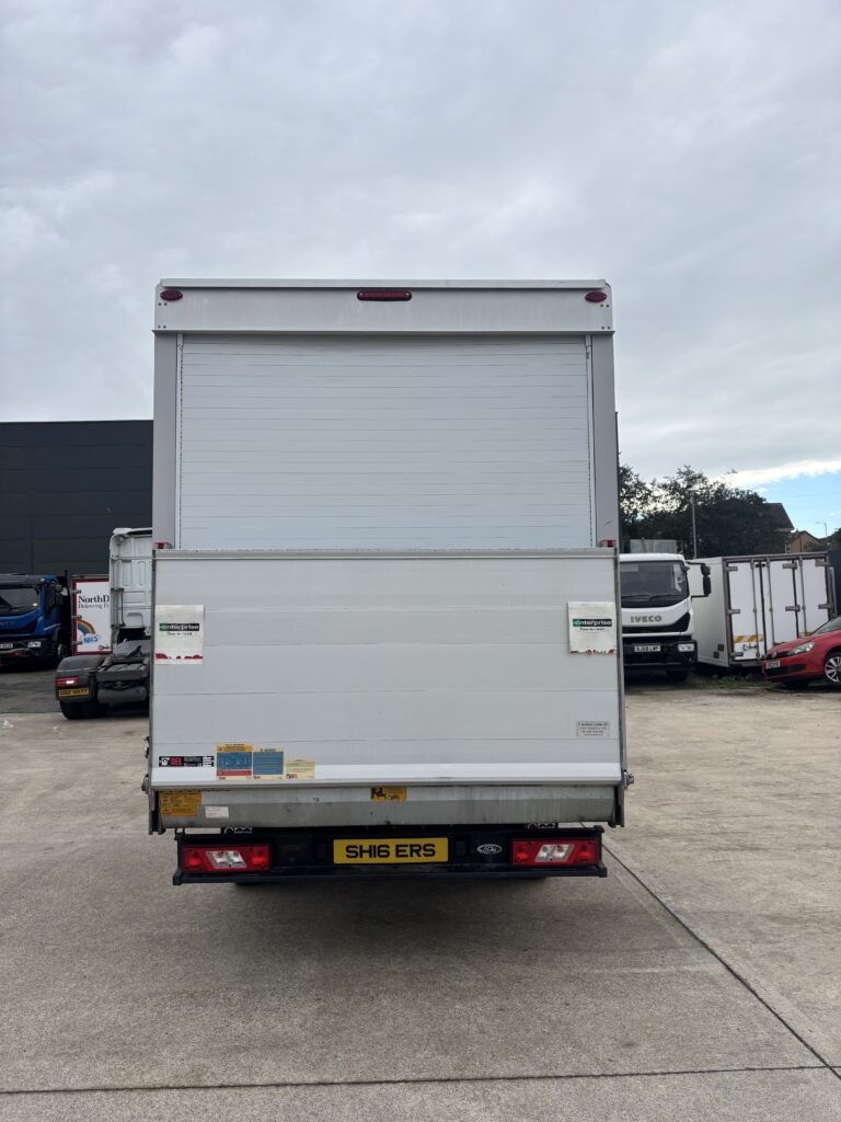 2022 Ford Transit T350 130 2.0 Leader EcoBlue Luton/Curtainsider