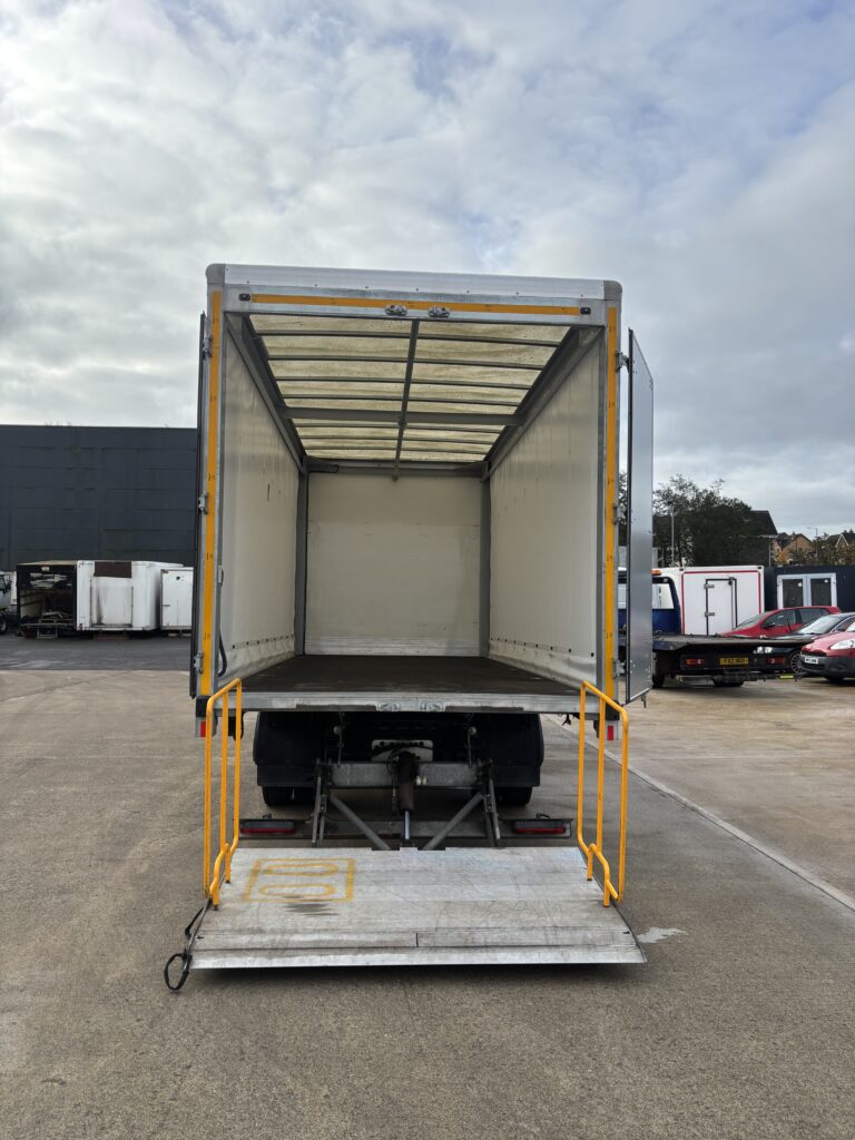 2023 DAF LF 45 180 7.5T Curtainsider